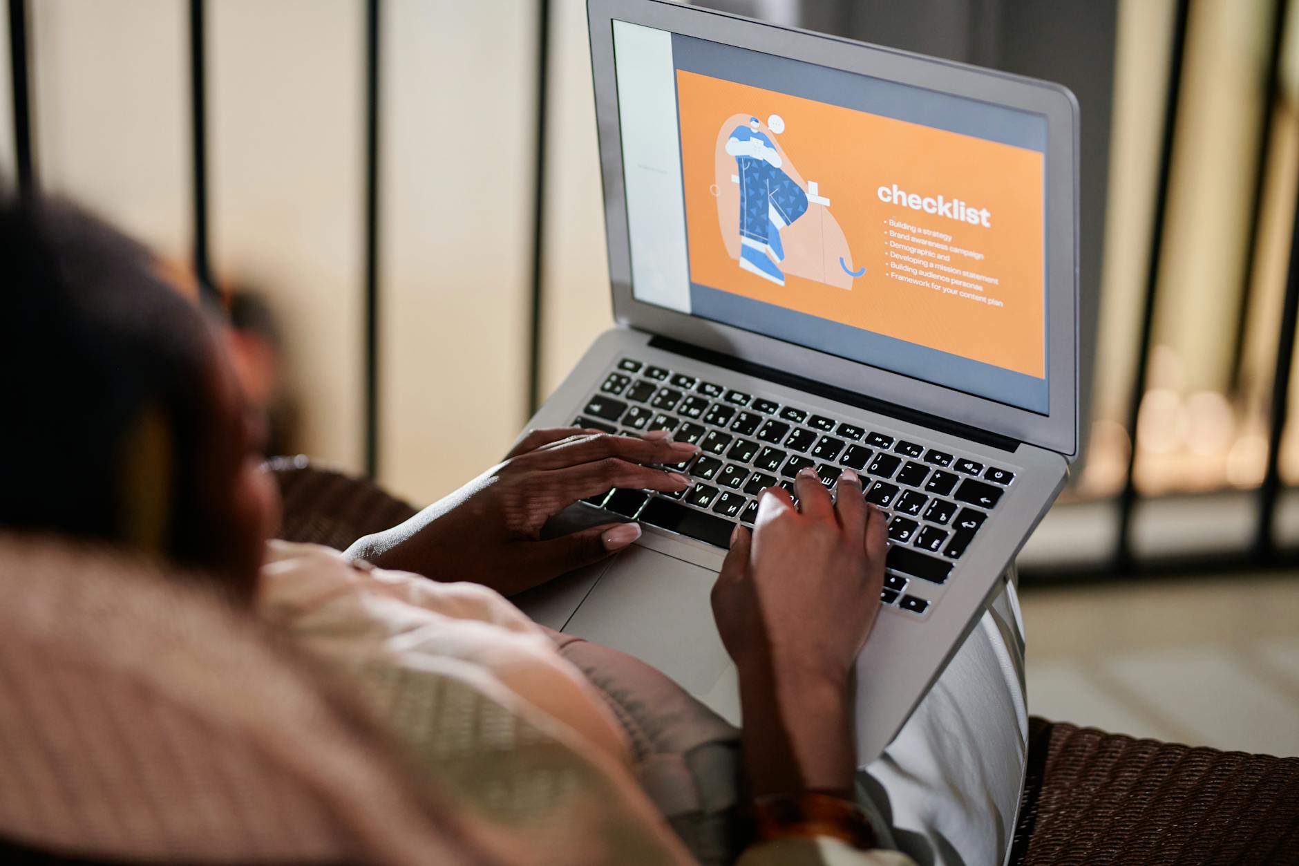 12 Tough Questions SaaS Sales Reps Dread: Uncover Hidden Risks