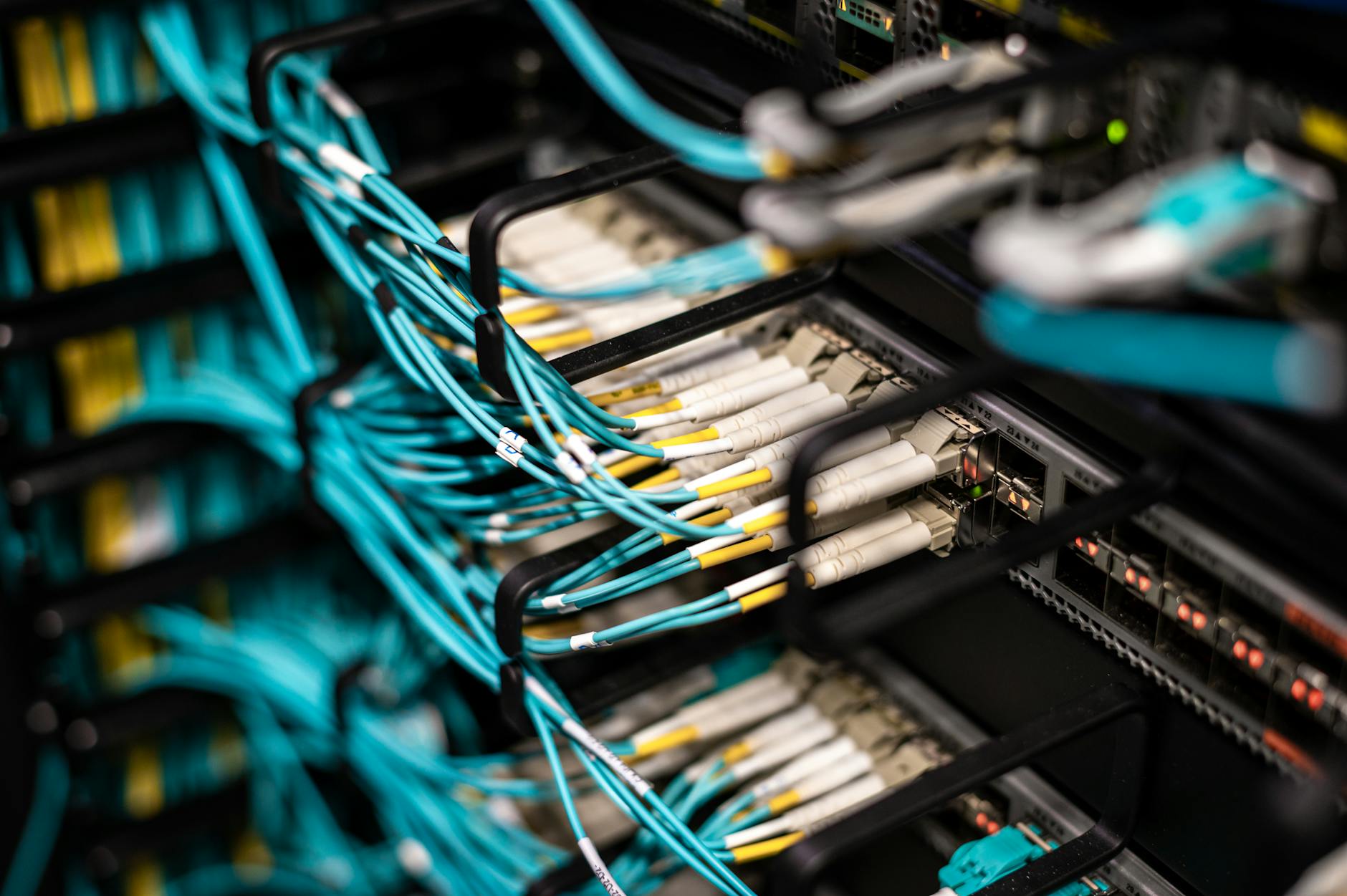 Cloud Infrastructure 2026: Who’s Winning and Why It Matters