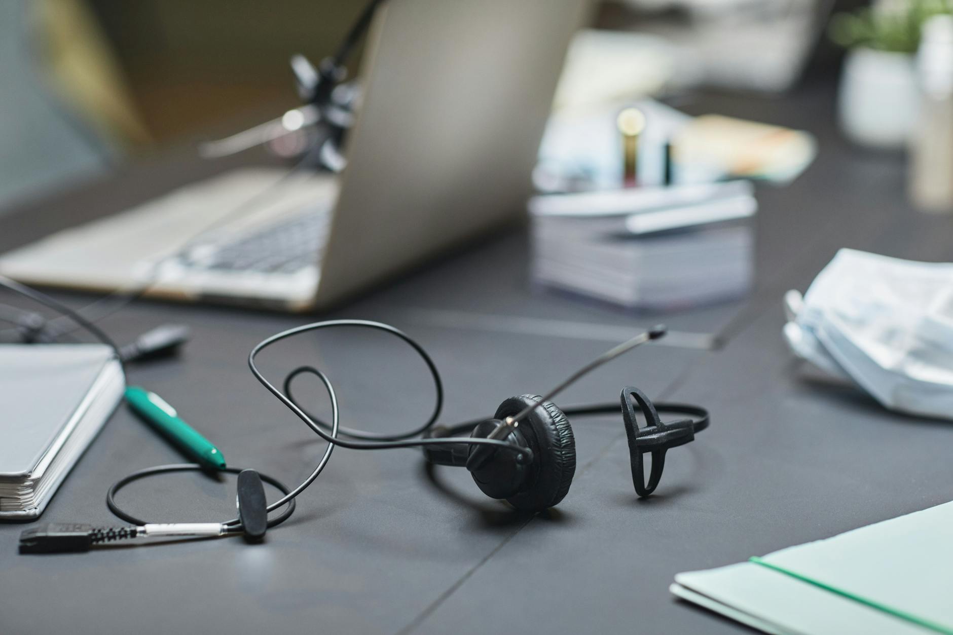 Crafting a Winning Customer Support Stack: Zendesk, Intercom, Freshdesk