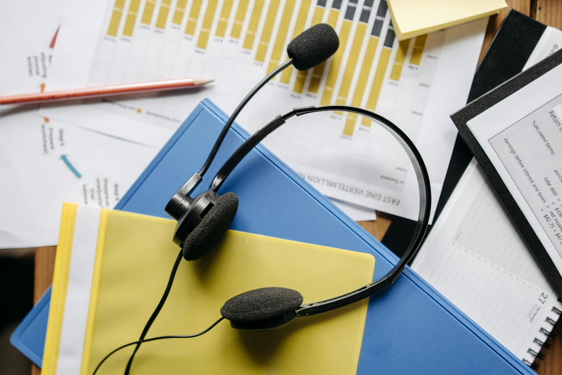 Why AI Support Tools Are Outpacing Traditional Help Desk Software