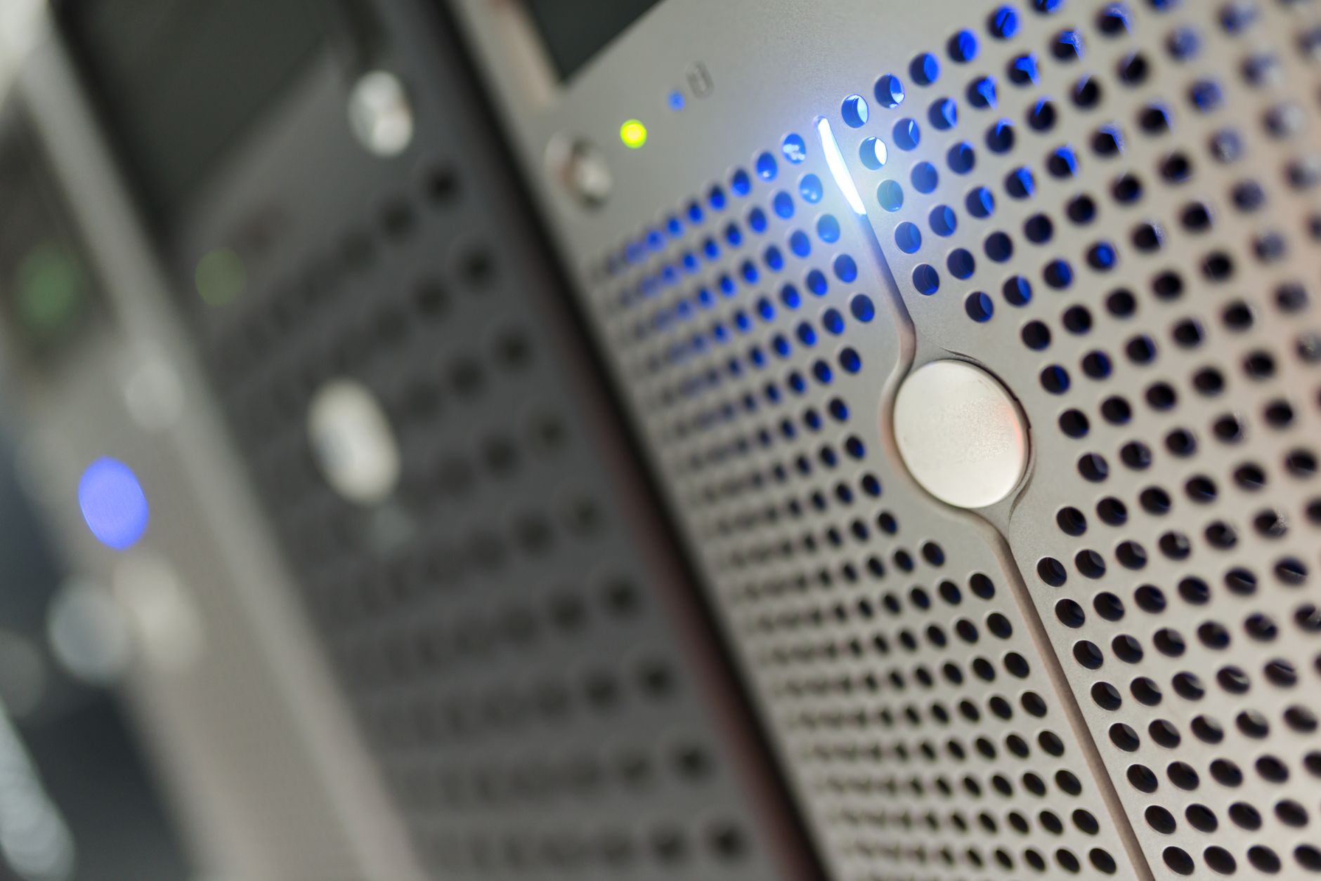 Building the Ideal Cloud Hosting Stack for SaaS Teams
