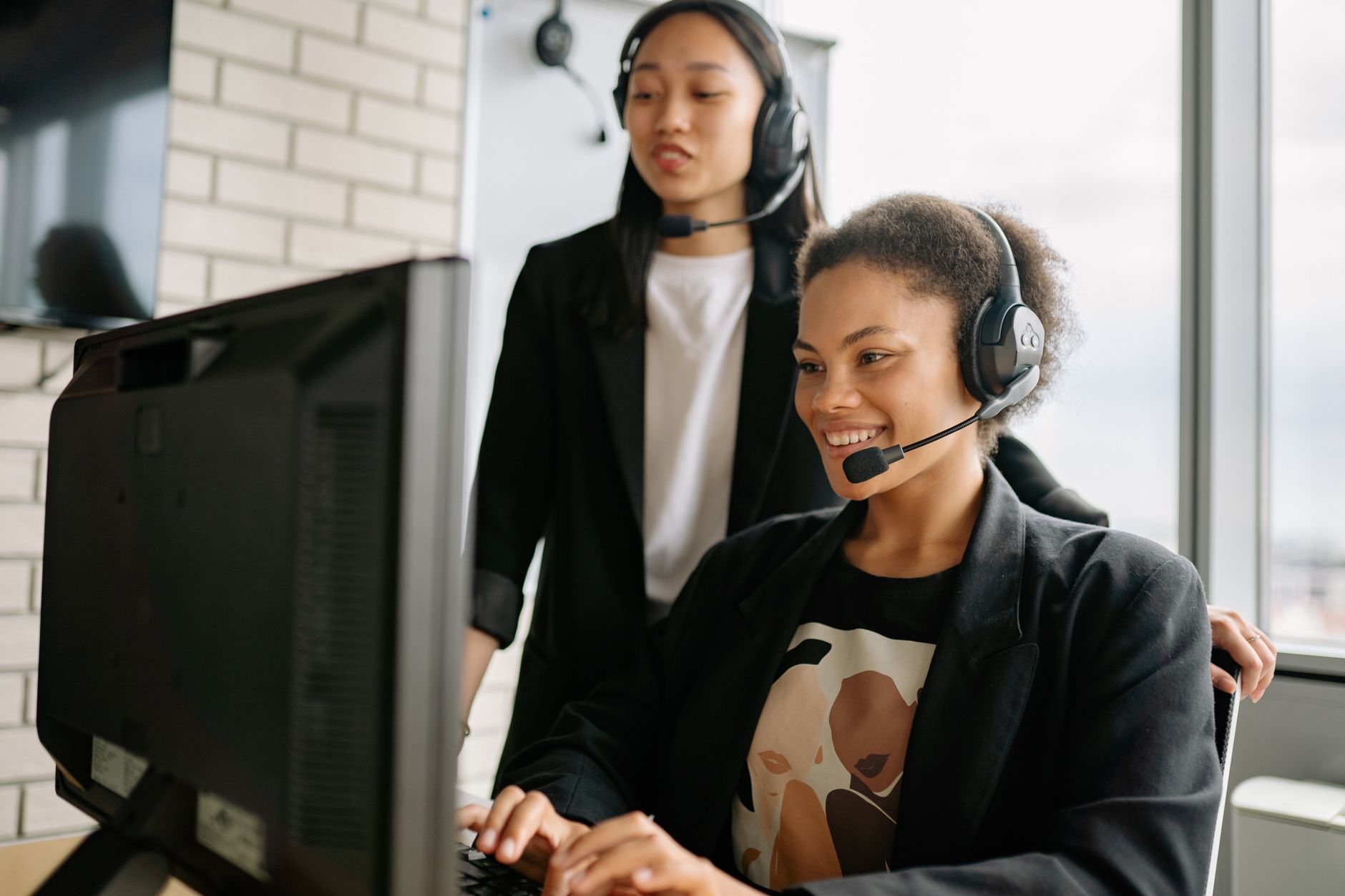 The Ultimate Customer Support Stack for 10-Person Teams