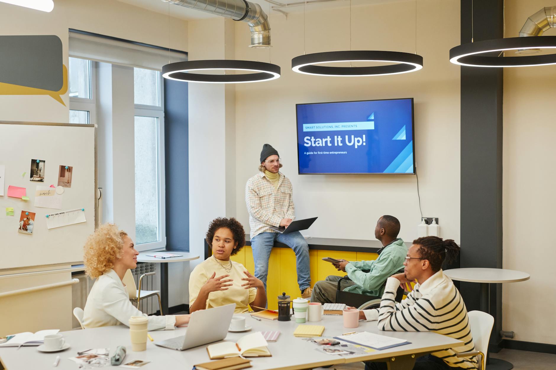 Analytics for Founders: Choosing the Best Tools for 2024