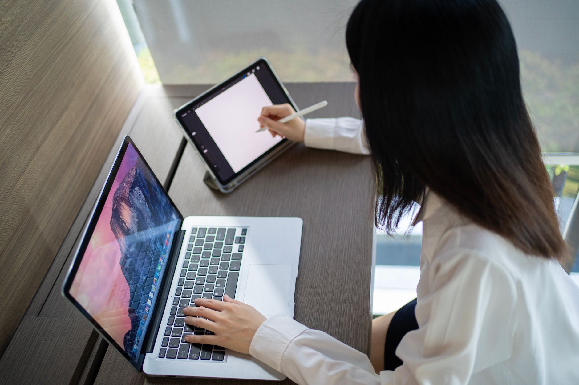 The Rise of Remote Work Tools: Office Setups Are Out in 2026