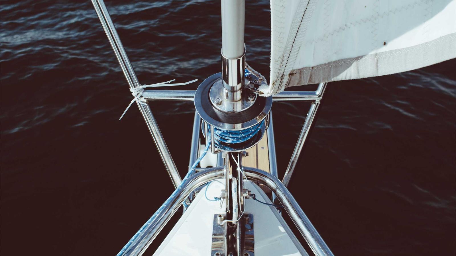 Hootsuite vs Buffer: When to Choose Each for Social Media Success