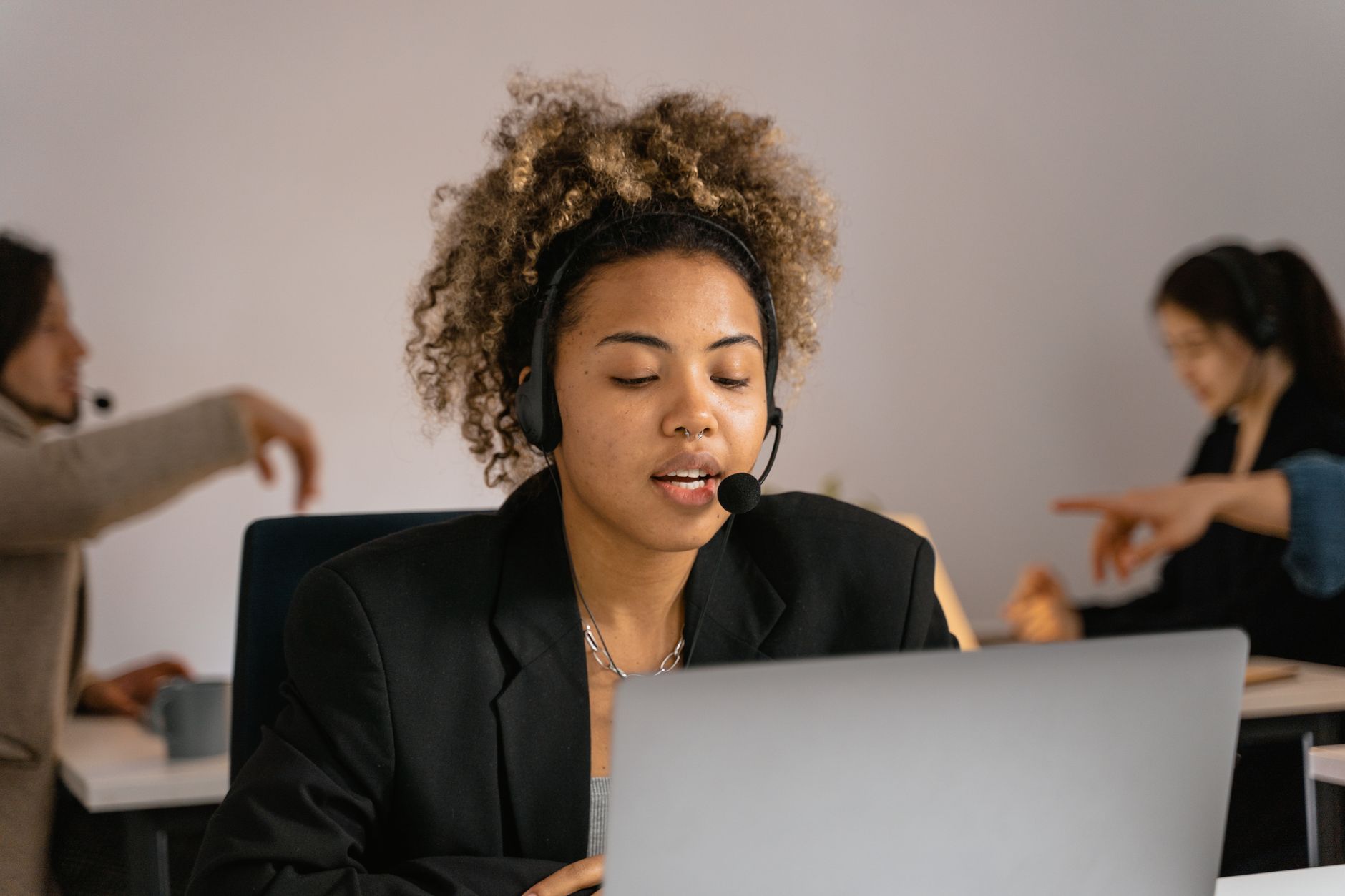 2026: Legacy Support Systems Give Way to AI-Driven Solutions