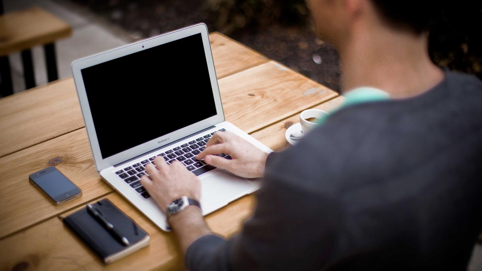 Switching from QuickBooks to Sage: Mastering Your Financial Migration