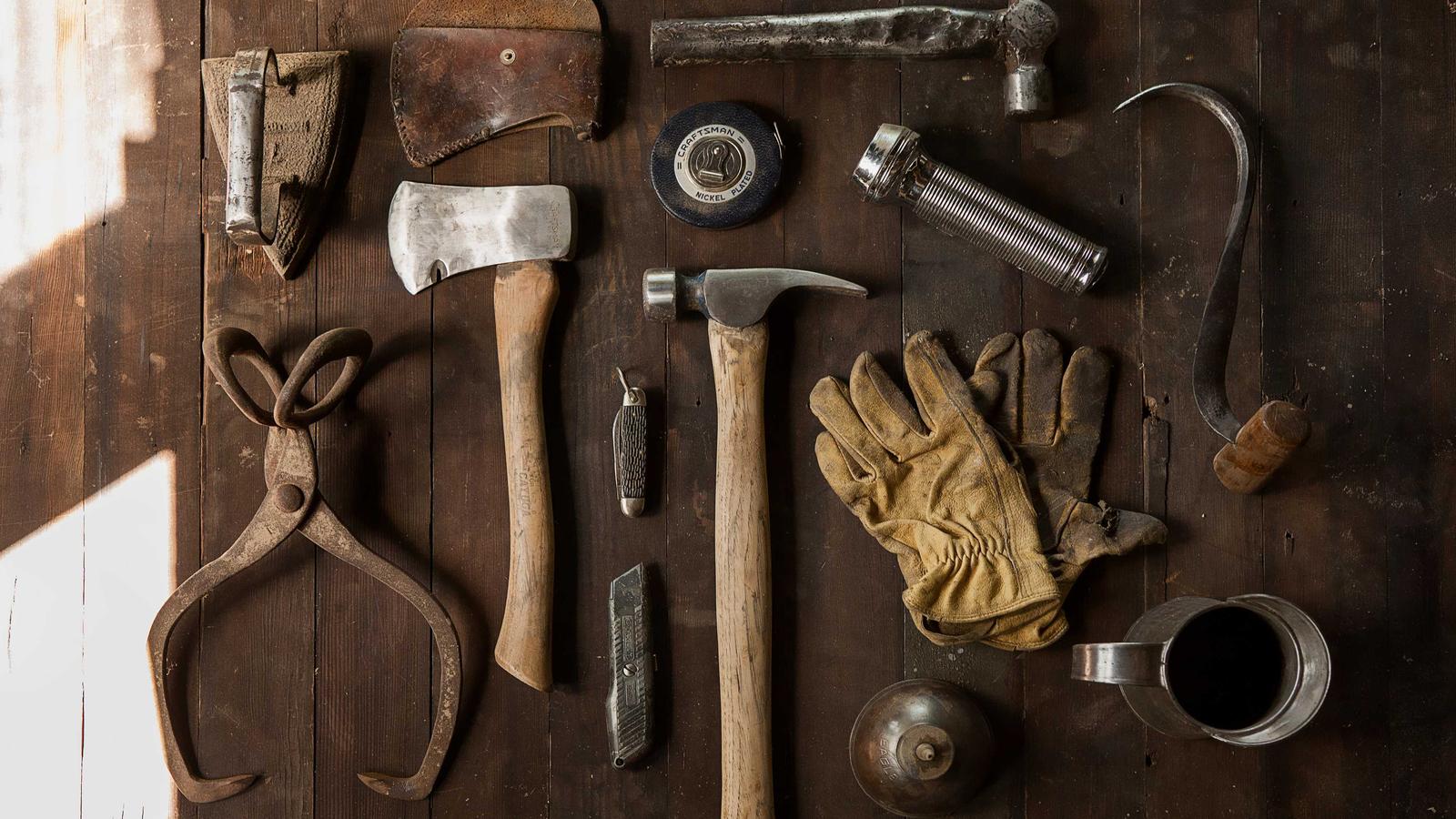 DevTools vs SaaS Tools: Which Is Right for Your Team?