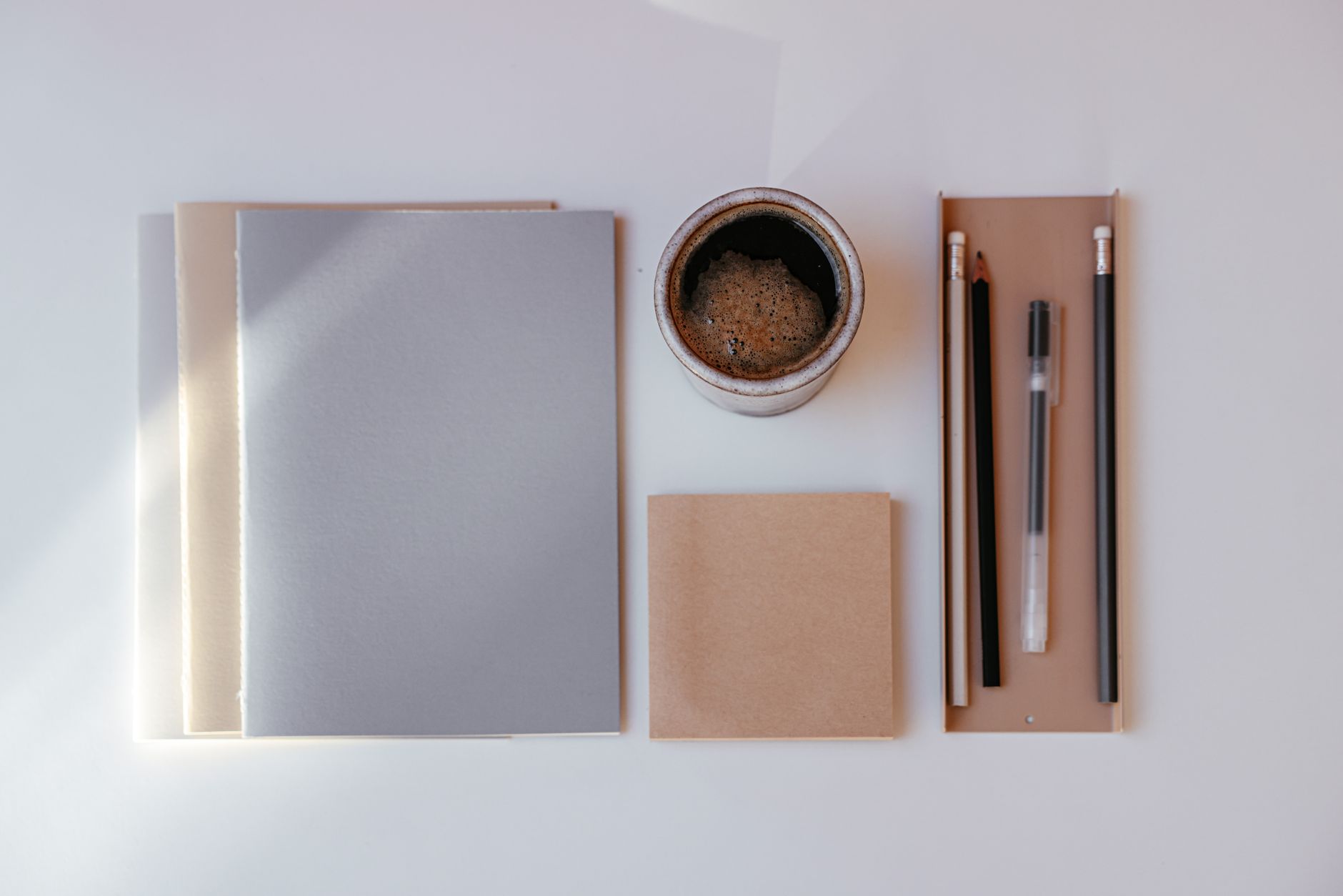 Boosting Efficiency: Best AI Content Creation Tools for Small Teams