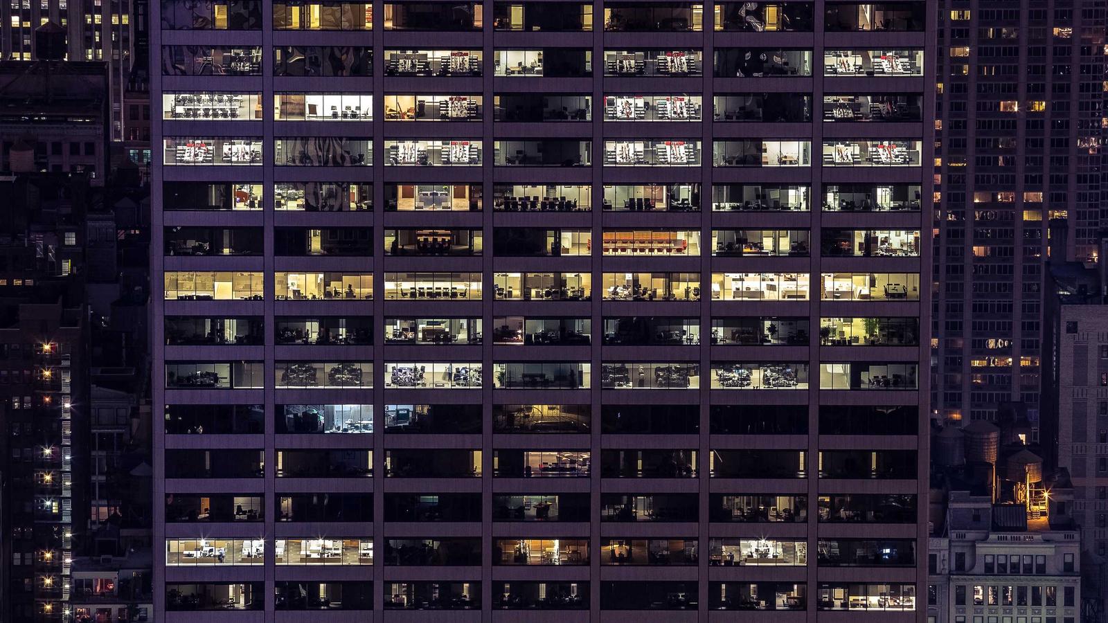 Maximize Efficiency with Key Marketing Tools for Remote Teams