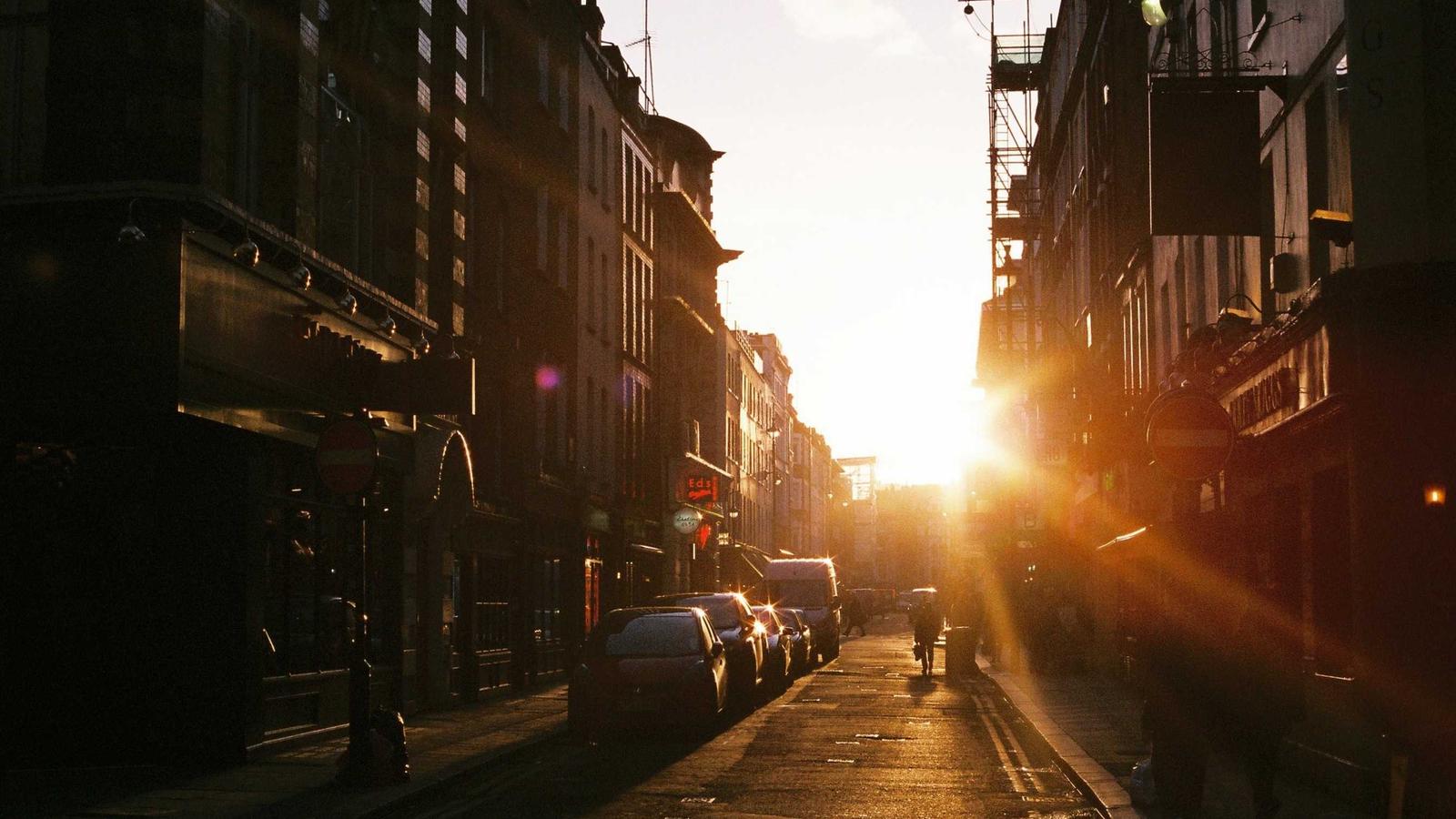 Switching from HubSpot to Pipedrive: A 4-Week Transition Plan